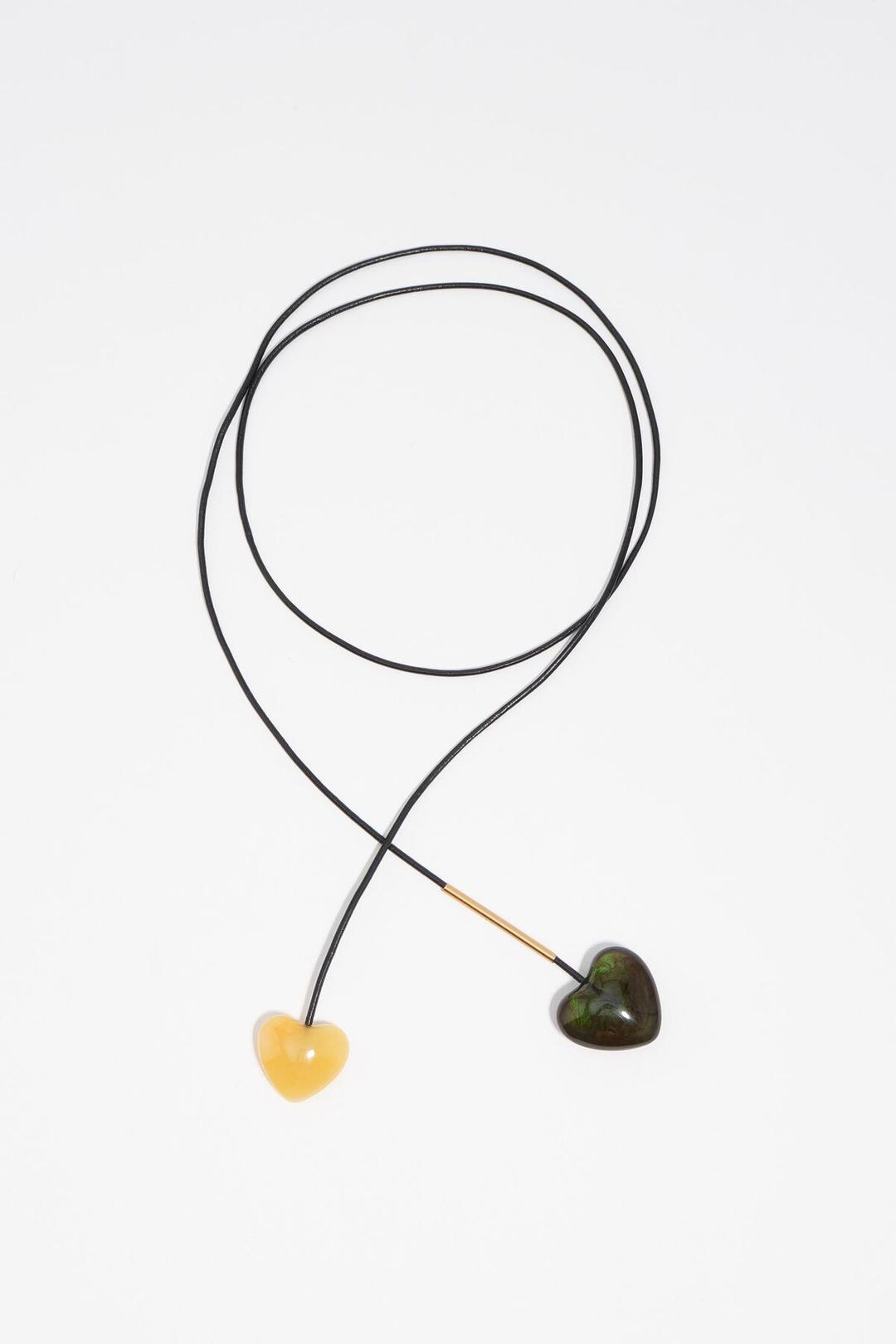 Collar corazones resina multicolor