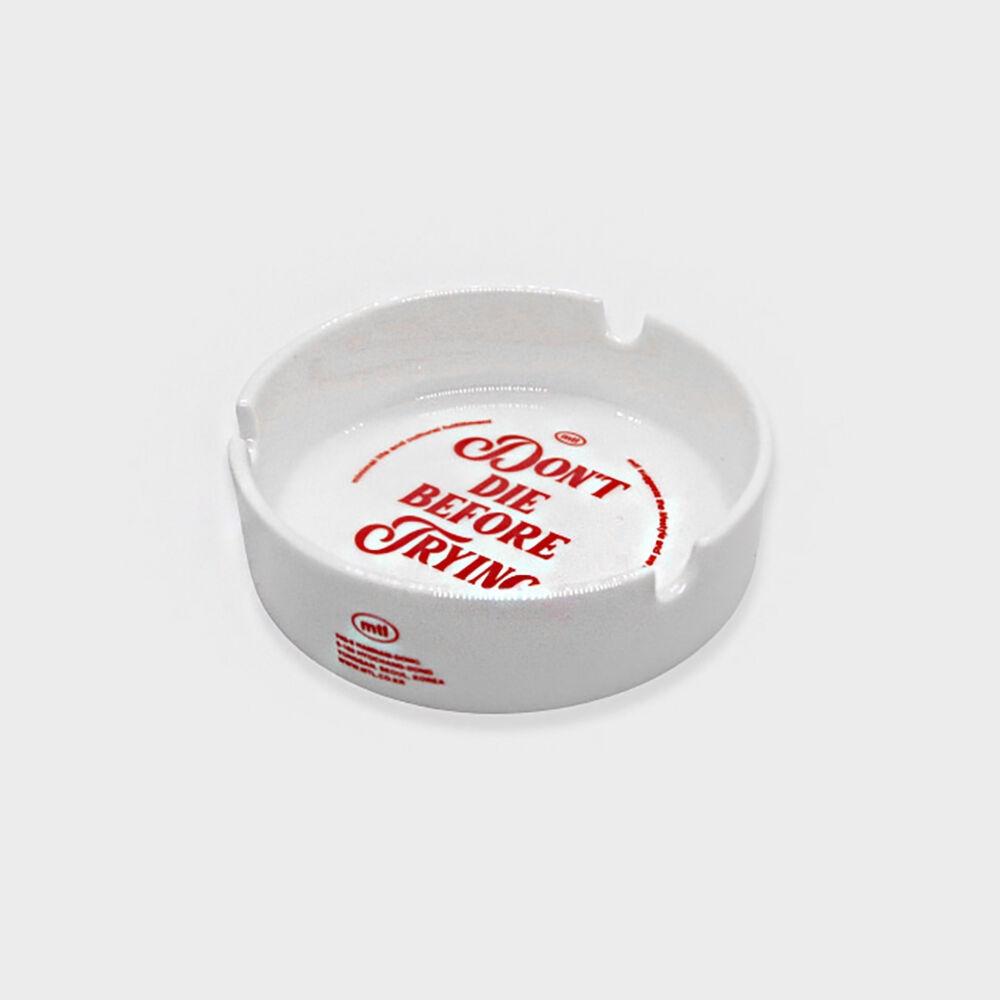 [mtl] Ashtray (red)
