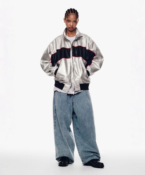 [PLAYBOY x DIMITO] STUD LINE OG DENIM PANTS (WIDE FIT LV.2) WASHED LIGHT BLUE