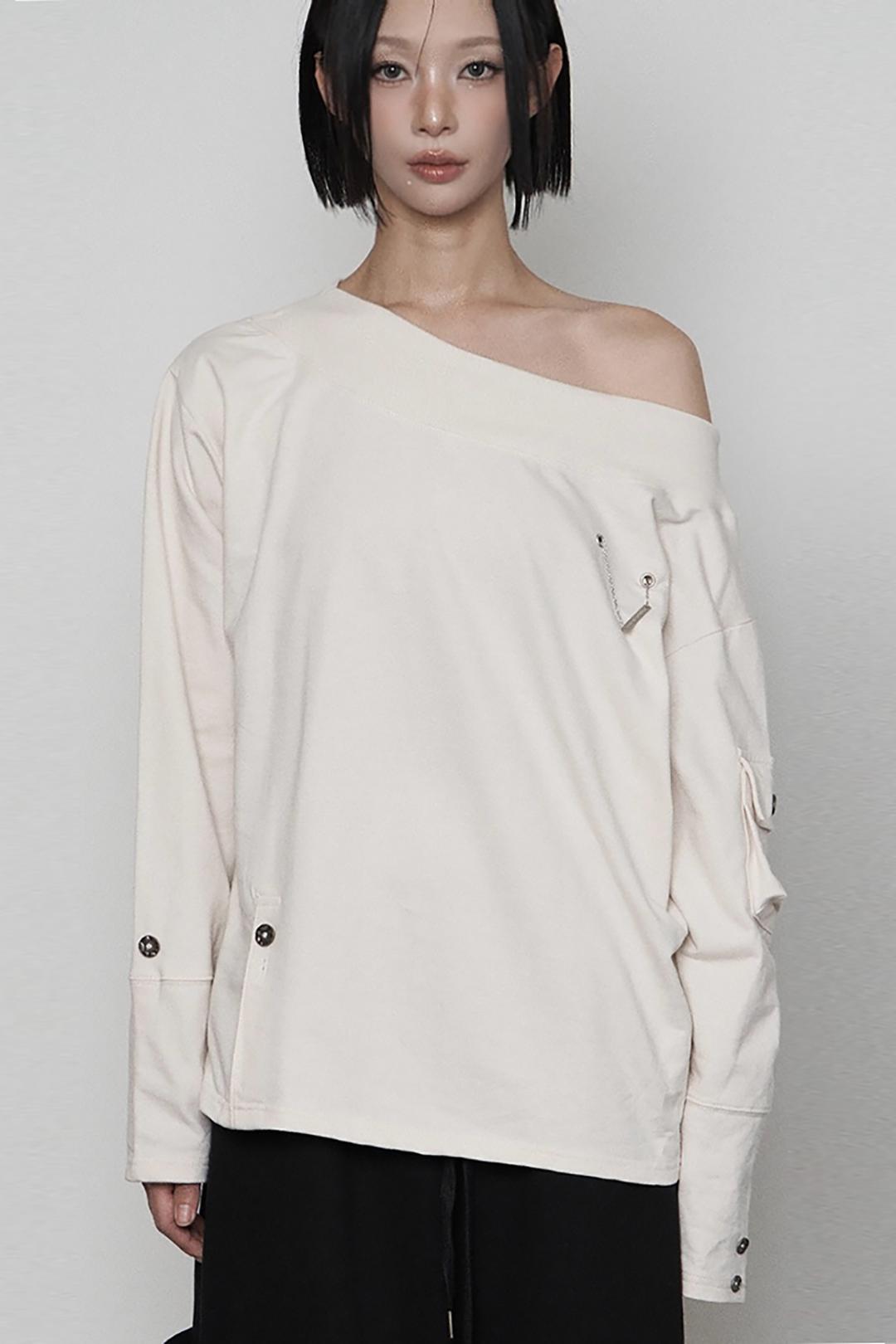 One-shoulder Pocket Button Slit Overfit Long Sleeve (CREAM)