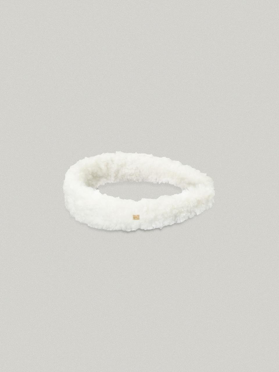 Square Logo Furry Hairband - Ivory스퀘어 로고 퍼리 헤어밴드