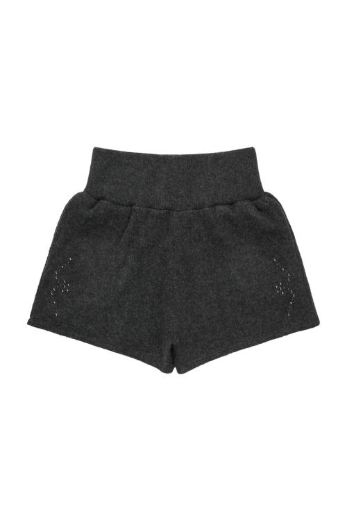 SMOOTH STUD SHORT PANTS IN CHARCOAL