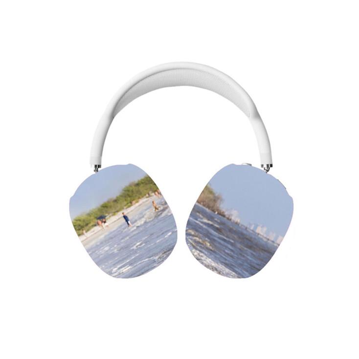 AirPods Max case - beach