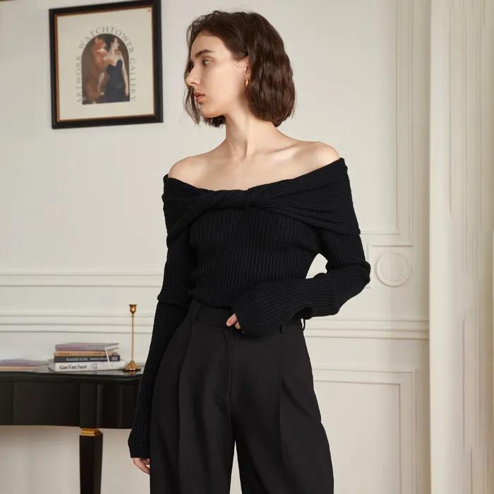 YY_Twist off-shoulder wool black top