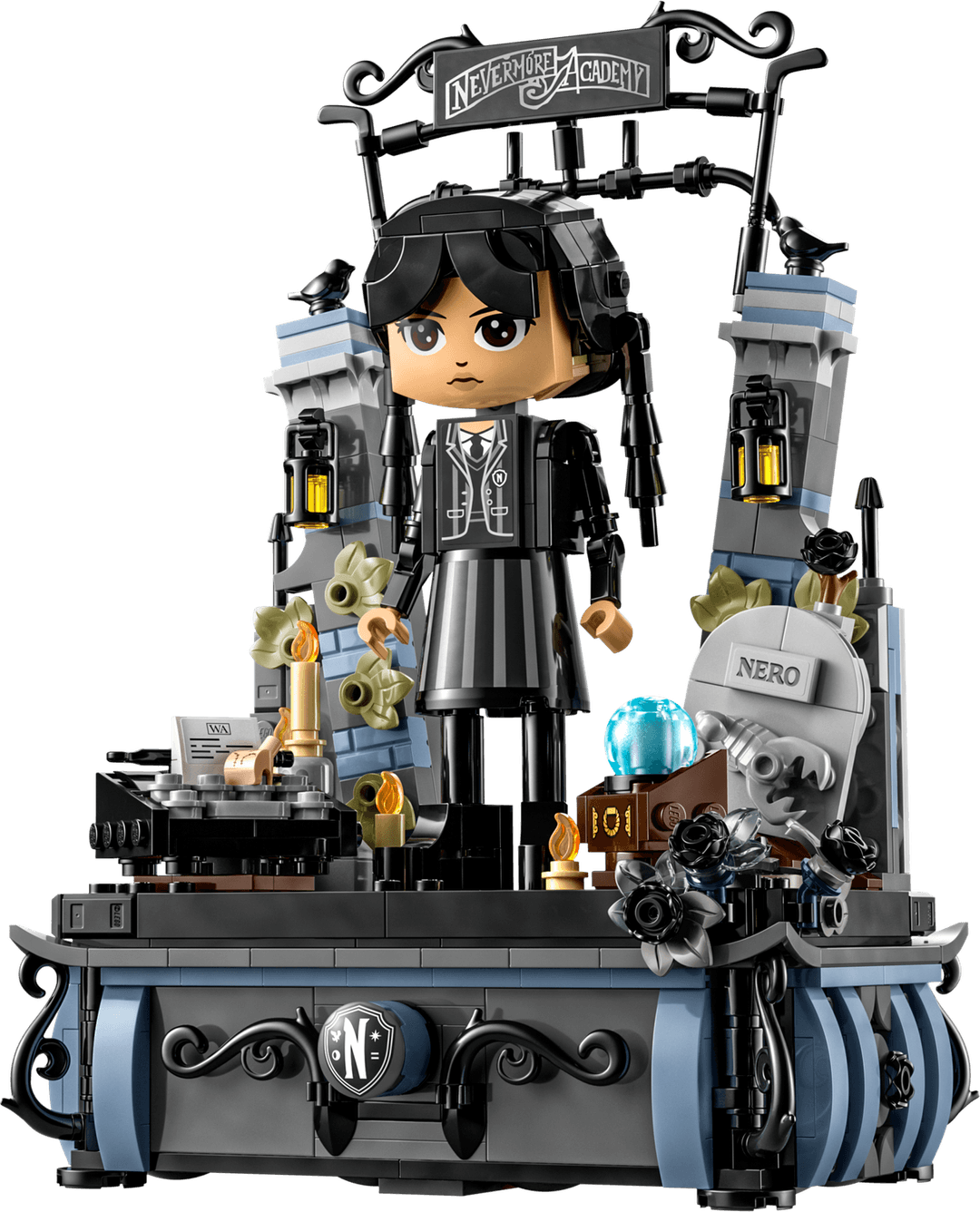 웬즈데이 아담스 피겨 76780 | 레고® 웬즈데이 세트 | LEGO® Shop KR