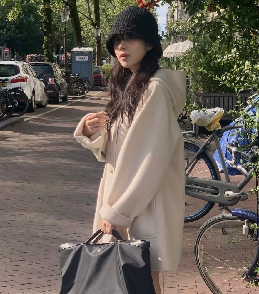 [베이지당일] 베르가못 막스핸드 코트 캐시미어 후드 하프 ct