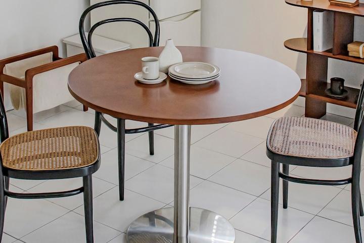 다이브 원목 원형 테이블 ø900 높은형