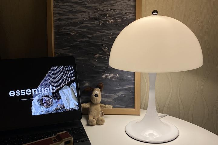 (전구무료증정) 아크릴 버섯 침실무드등 파우라 단스탠드 조명