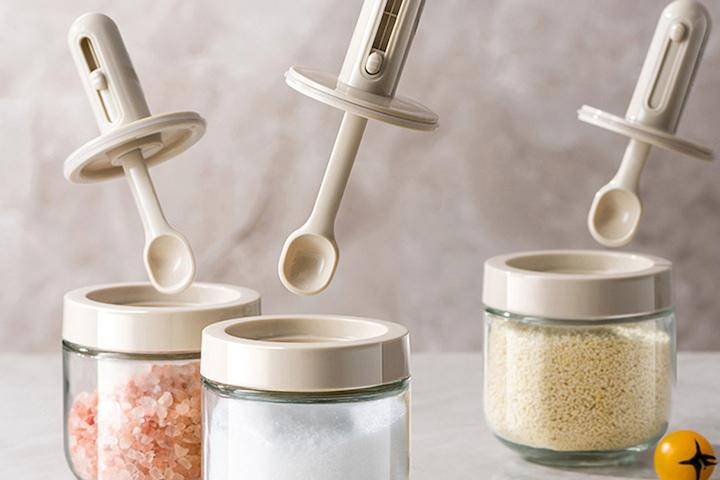 소담소담 아이보리 스푼 일체형 밀폐 유리 양념통 조미료통