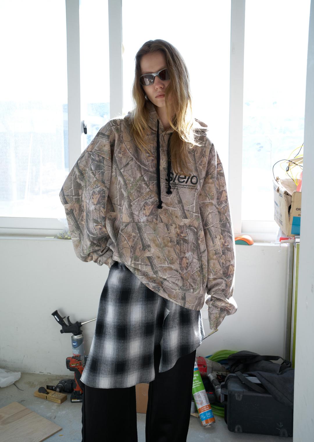 BRUSHED LOGO BIG HOODIE REAL TREE