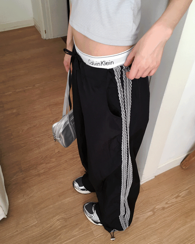 퓨츠 발레코어 레이스 배색 투웨이 나일론 팬츠