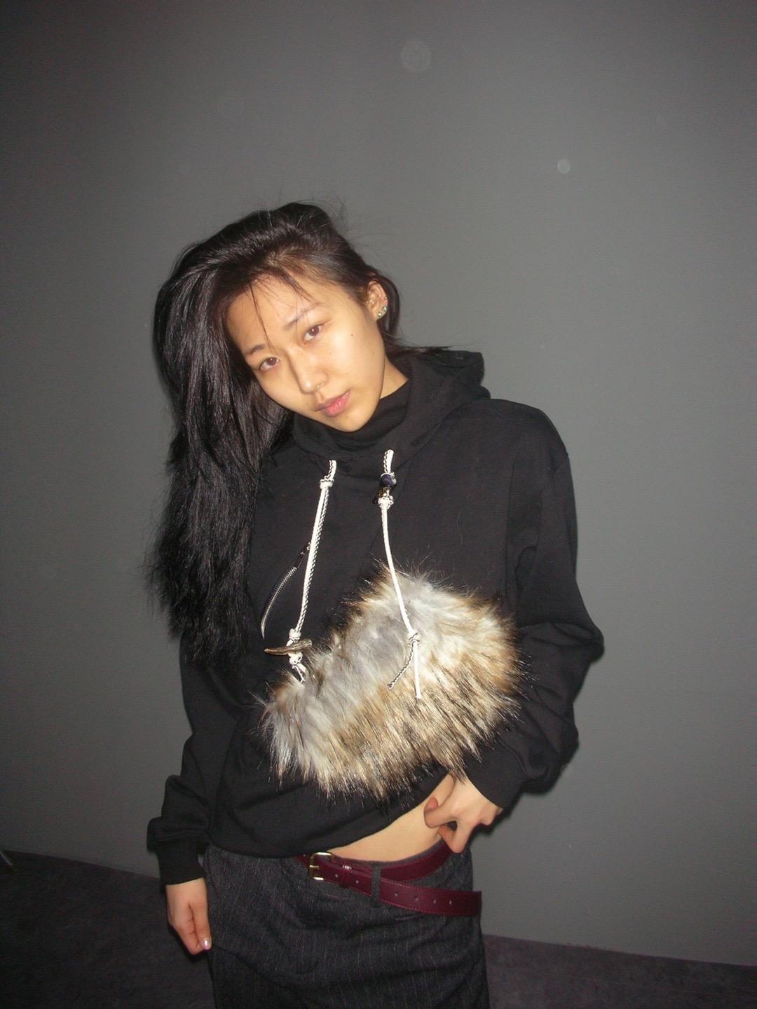 raccoon hoodie_black
