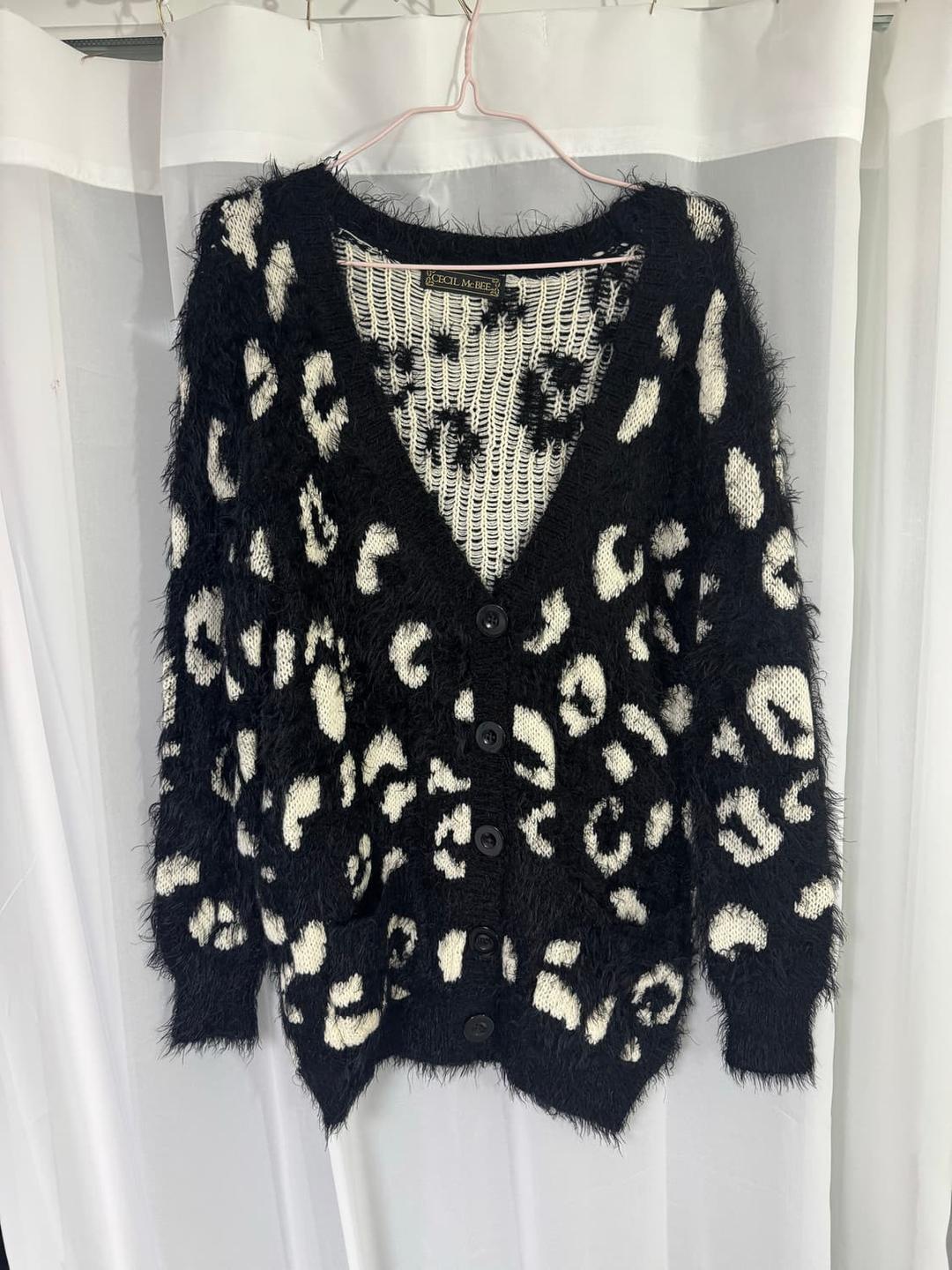 세실맥비 블랙호피 갸루 니트가디건 | 후루츠패밀리