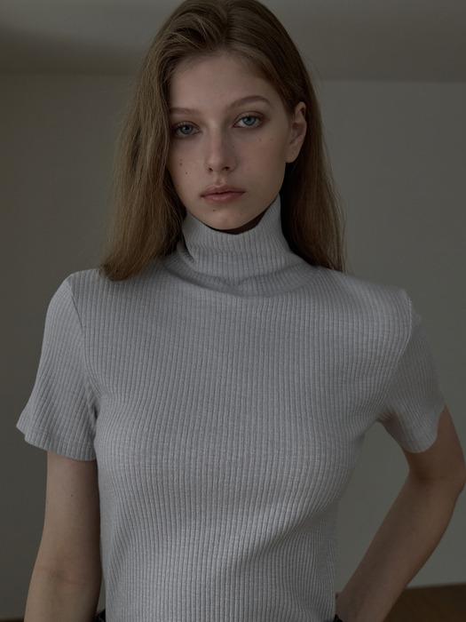 하프슬리브 립 터틀넥 탑 아이스그레이 OU1746
