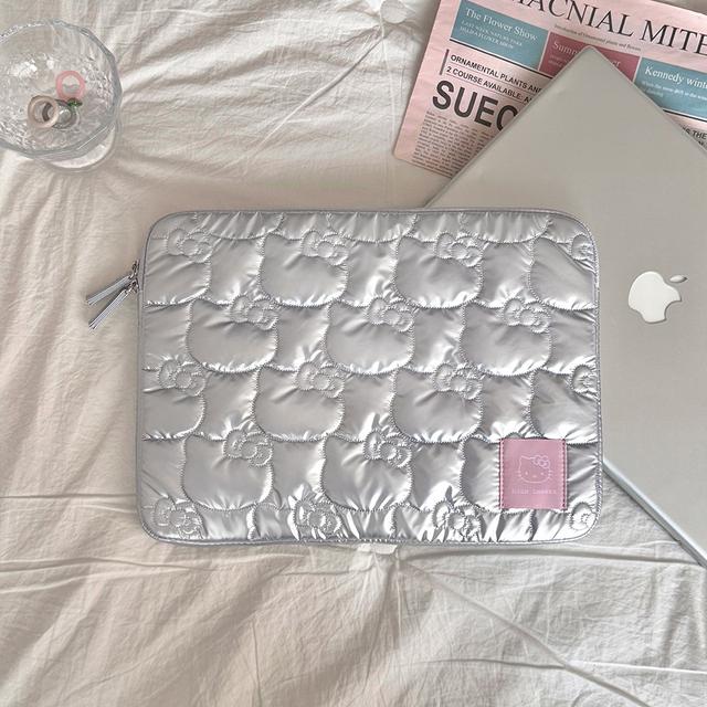 Hello Kitty Padded Notebook Pouch (13inch/Silver)_HC2511PC001O