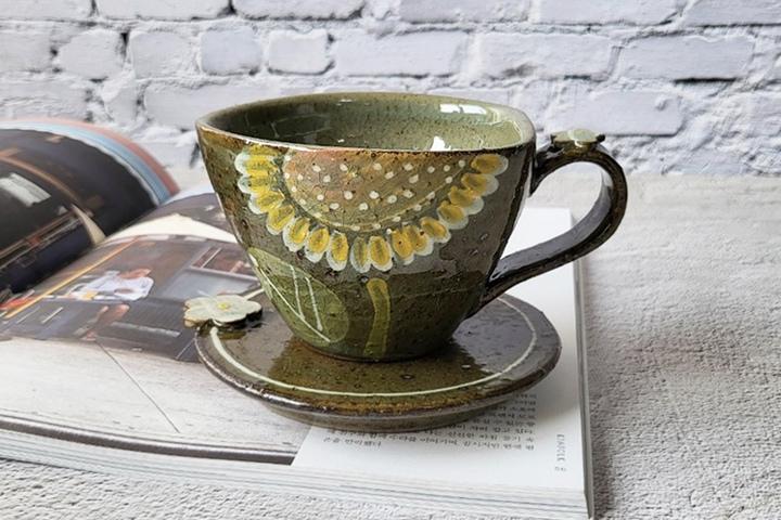 예쁜 도자기 찻잔 해바라기 커피잔 받침 세트 홍차잔 빈티지 홈카페 라떼잔 카푸치노