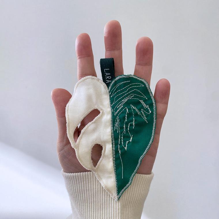 라라 몬스테라 알보 바리에가타 키링