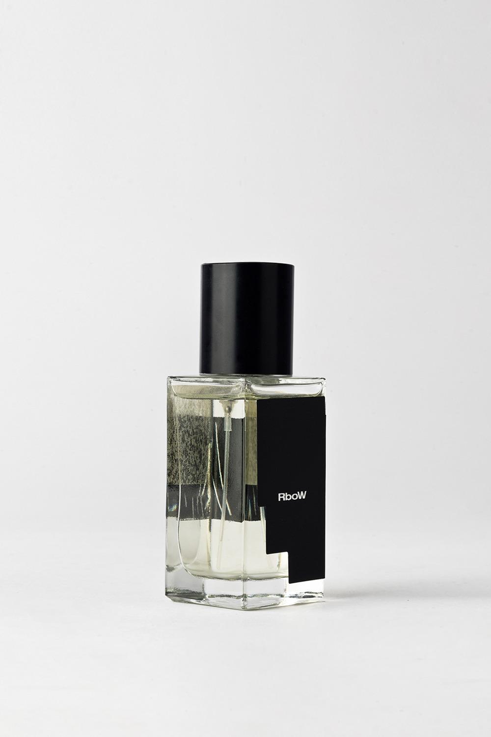 Case Study Eau de Perfume Lights on objet