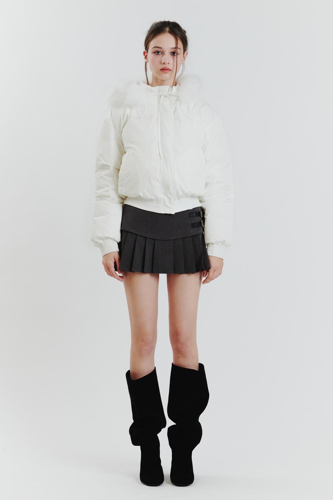 [11/26~] FOX FUR DOWN JACKET white