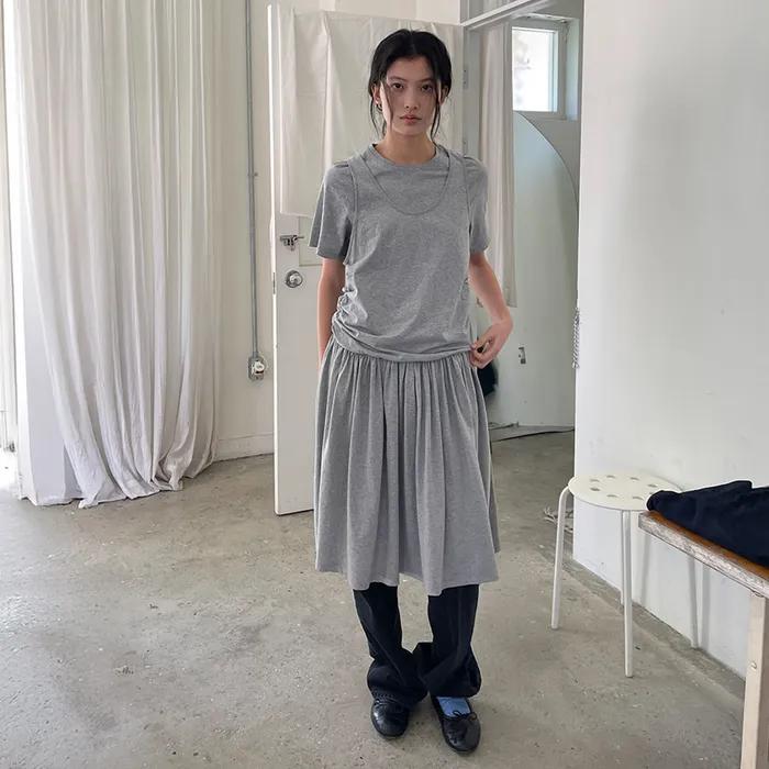 DOUBLE LAYERED SHIRRING JERSEY DRESS, MELANGE GREY