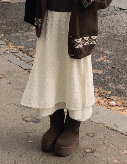 [자체제작/러블리/기모안감] @vinvle made,  셀더플 밴딩 이중 레이스 플라워 자수 트임 레이어드 스커트