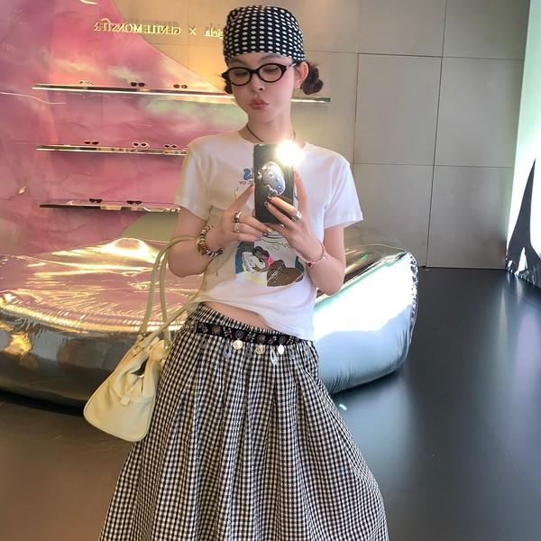 LRIB Black and White Checked Red Embroidered Elastic Half Skirt