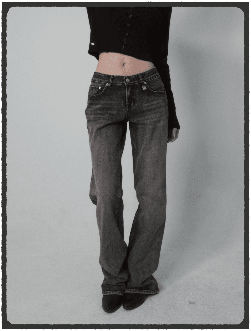 Real Low-Rise Vintage Jean - Gray Handbrush