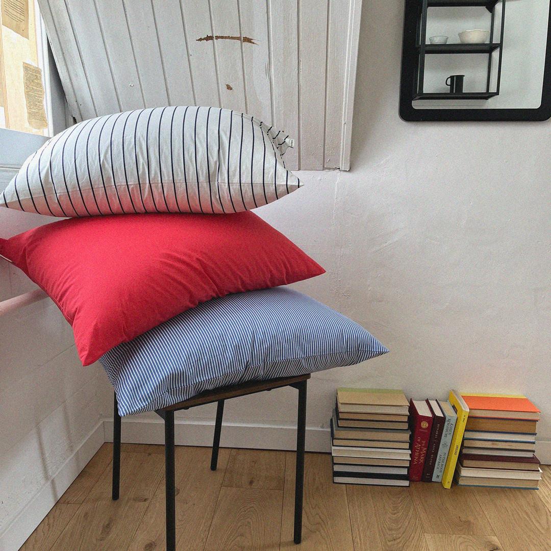 Garden cotton pillow cover - tomato red