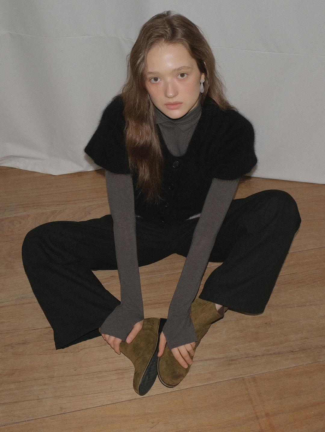 MODE TURTLENECK TEE - CHARCOAL