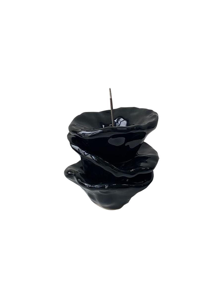 Nut incense holder