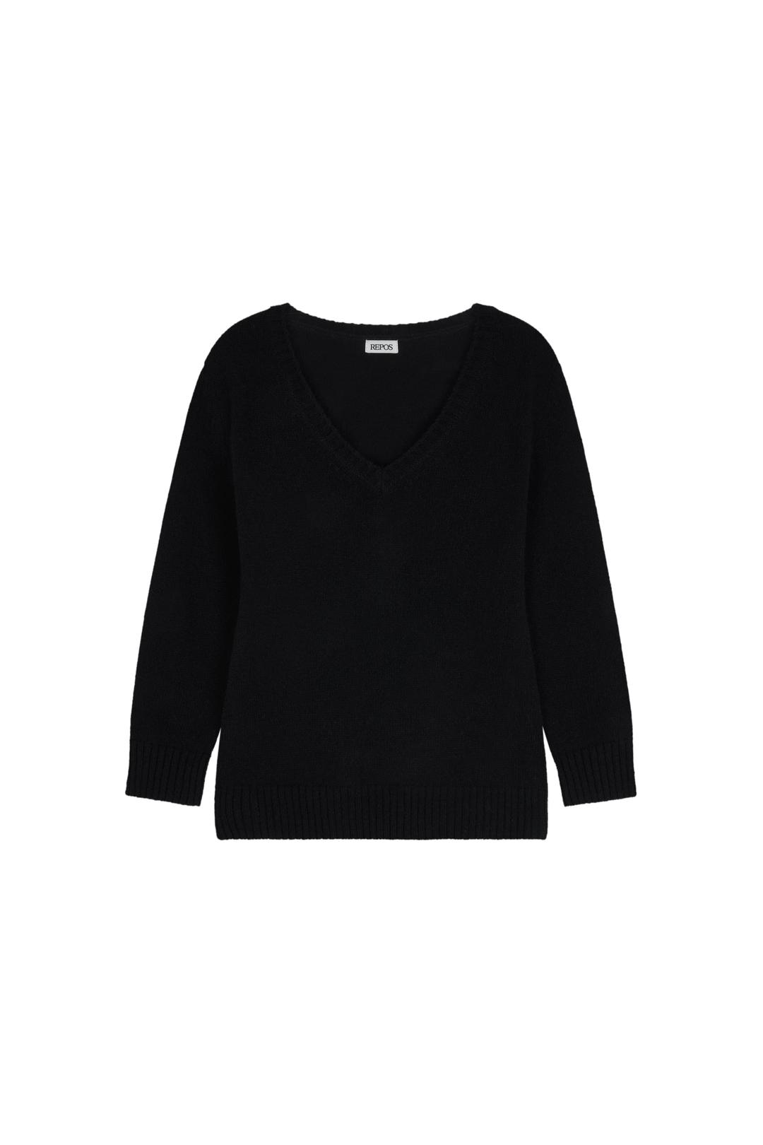 ALPACA V-NECK KNIT (BLACK)