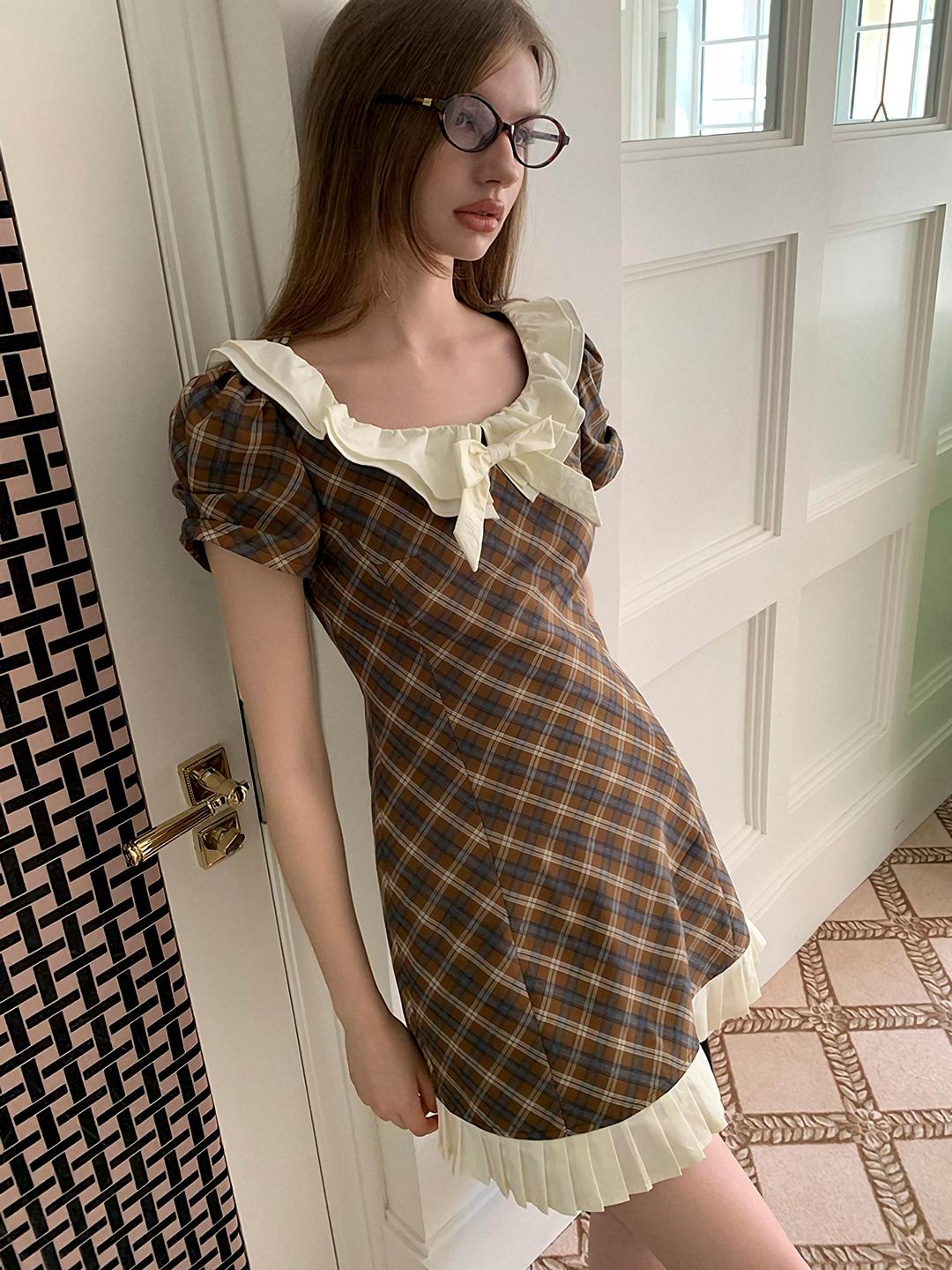[UENA] Angel's Whisper Check Puff-Sleeve Dress
