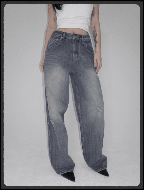 Low-Rise Wide Denim - Bullet Demage Handbrush