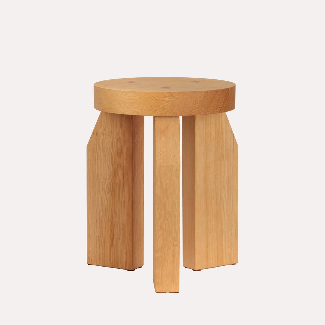 [논픽션홈] 3-leg Stool 2104