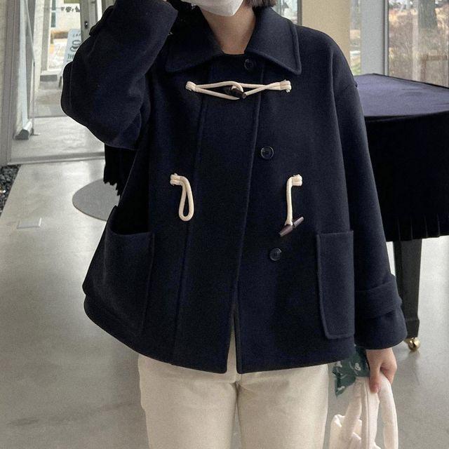 (2color) 토글 떡볶이 카라 루즈핏 세미 크롭 숏 빅포켓 싱글 더플 코트 겨울 자켓