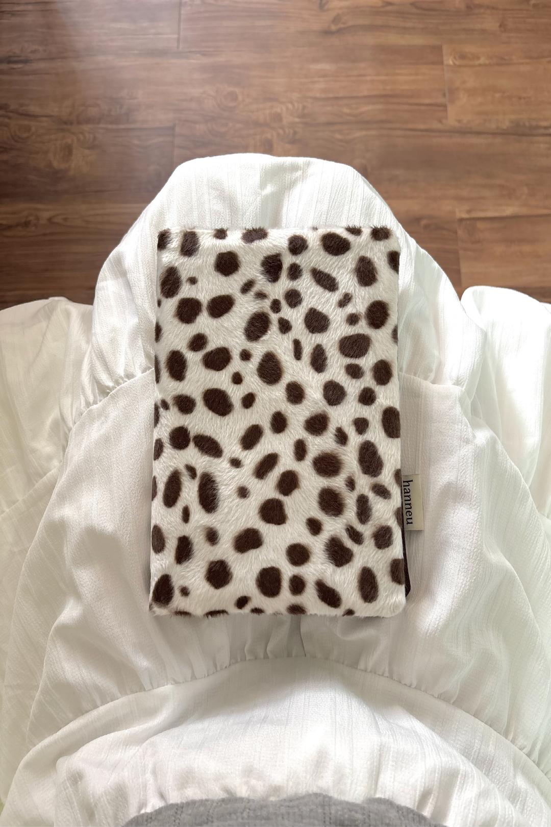 handmade basic book cover (velvet dalmatian brown)