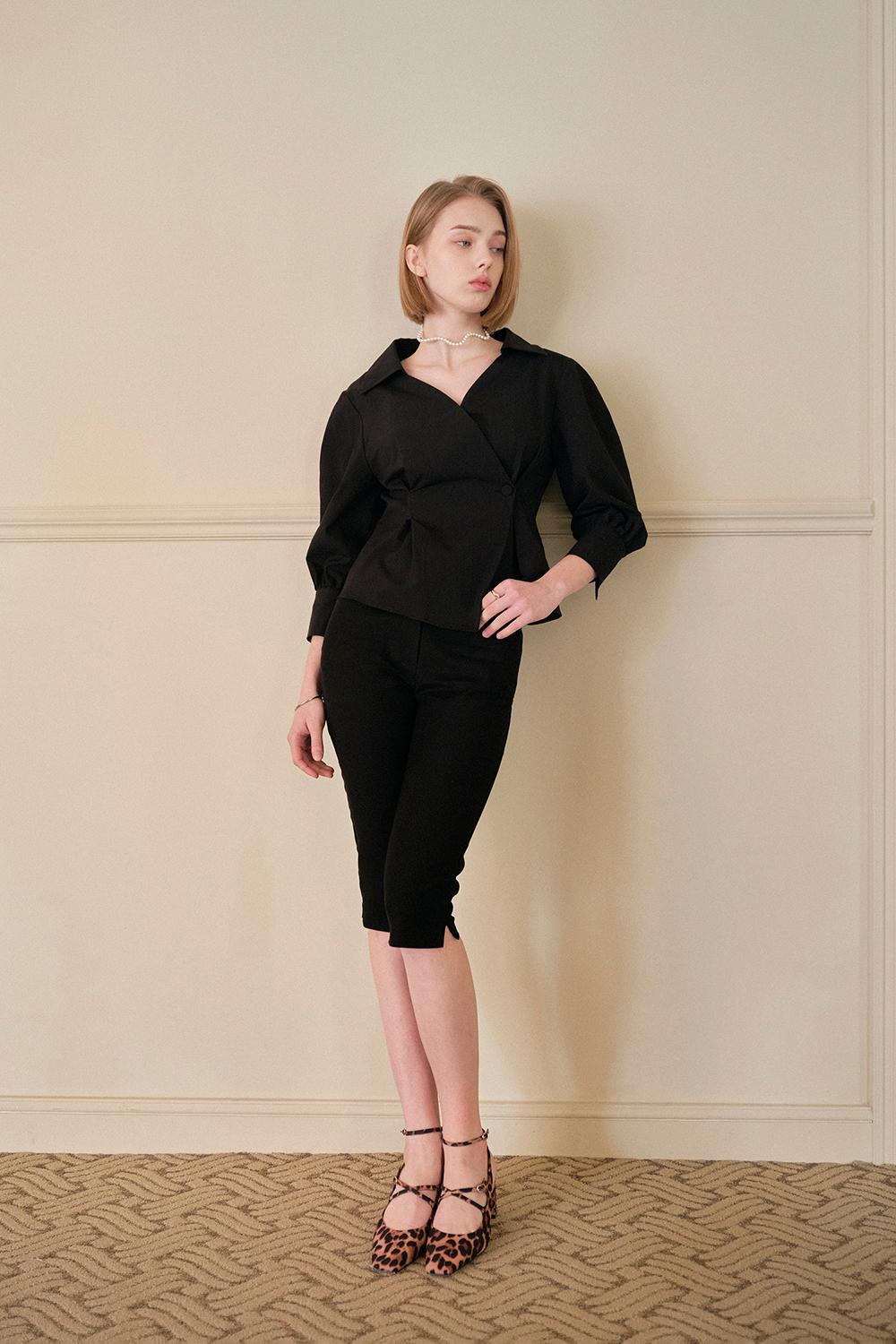 Slim capri pants (Black)