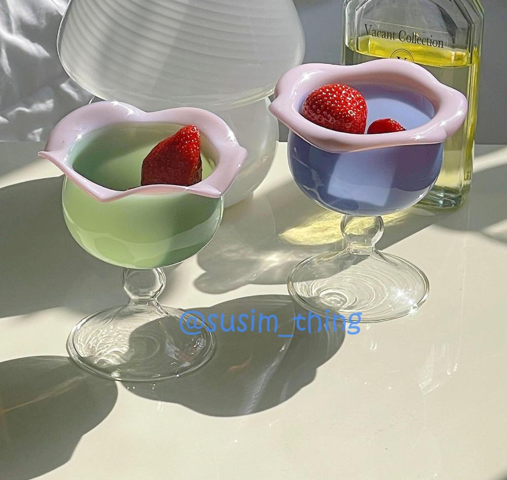 (선물포장) 수심 Flower Petal Glass 꽃잎 와인잔 연말 유리 컵 홈카