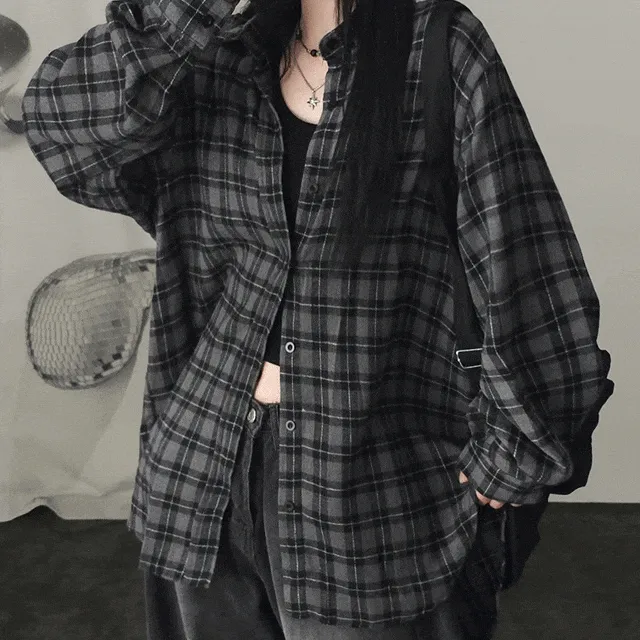 [간절기/피치소재🖤] 빈티지다크 힙 빅루즈핏 오버 긴팔 체크셔츠 onecolor