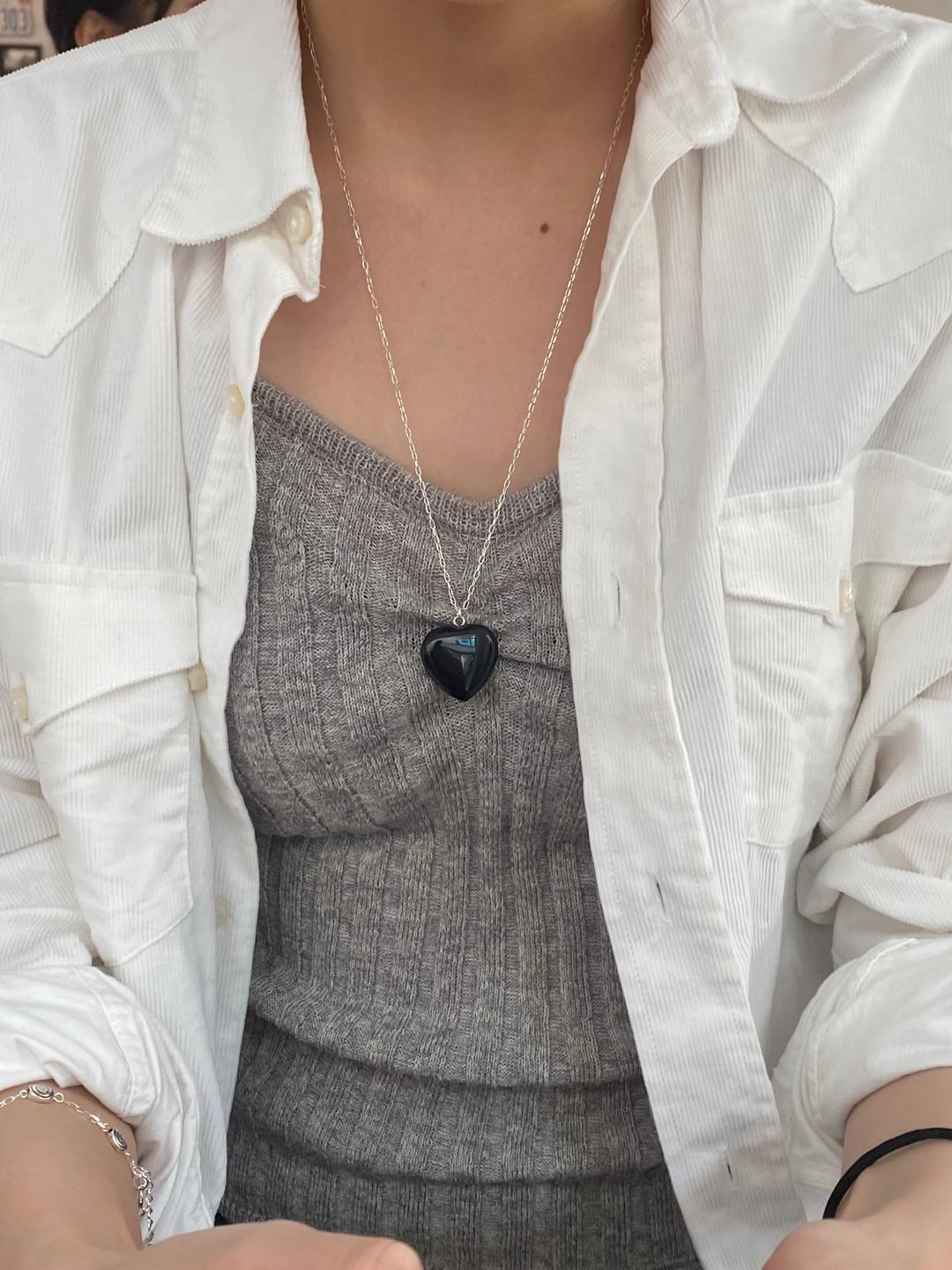 Onyx heart chain necklace / 오닉스 하트 체인 네크리스