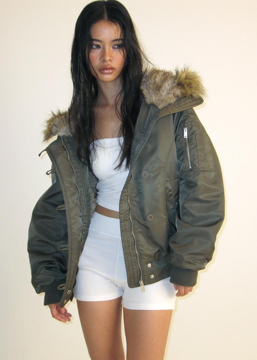 블랙업 [3천장판매] [MADE] 누닐 퍼트리밍 후드 점퍼