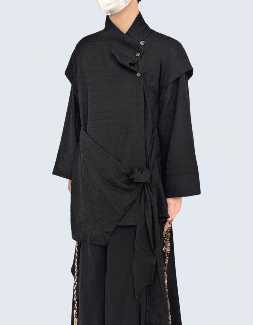 layered two-piece design shirt