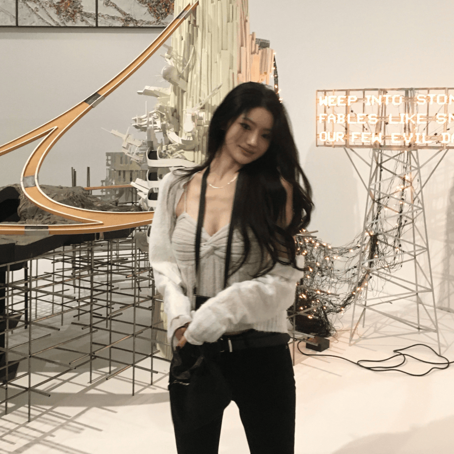 알파카 트위스트 니트탑