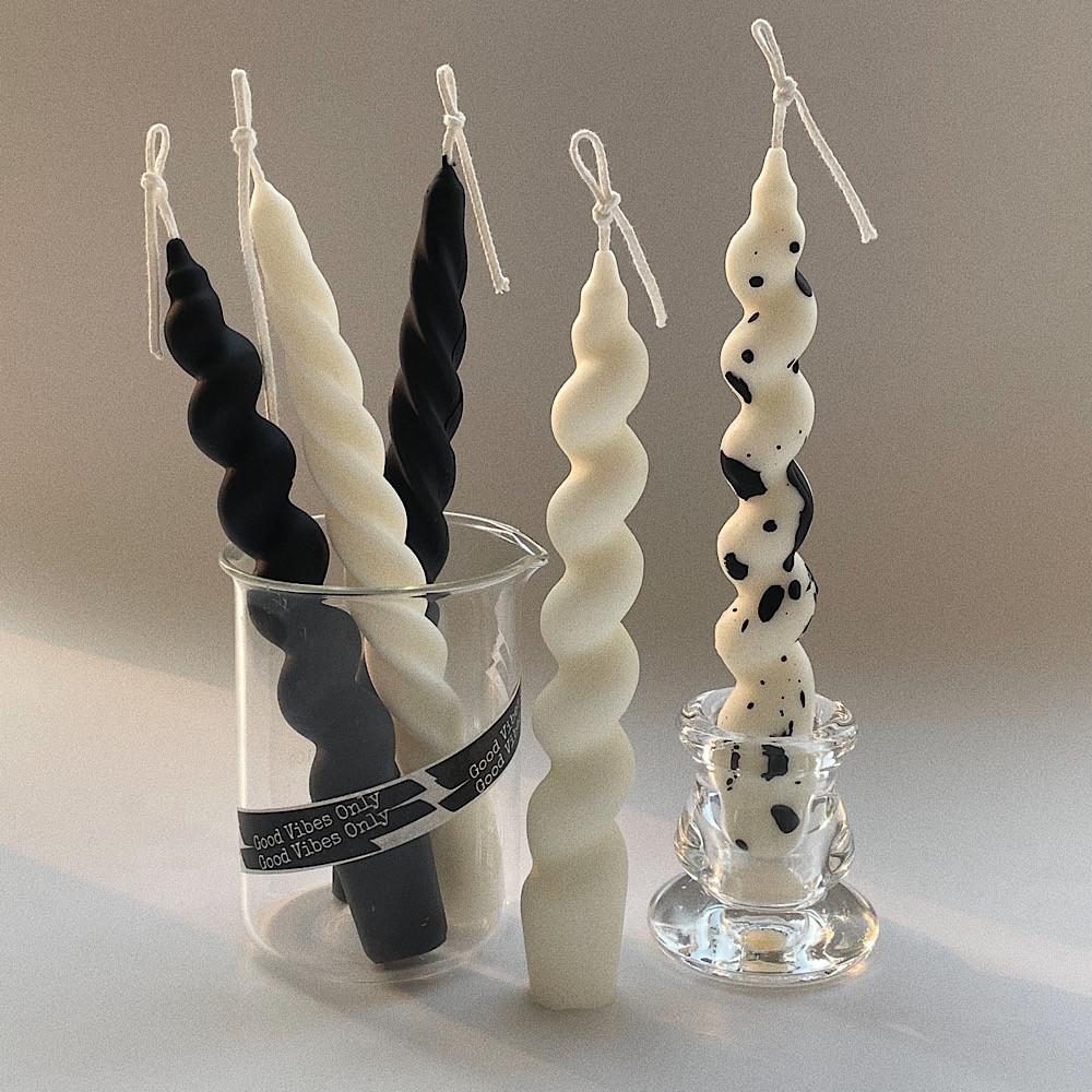 올어바웃데이 트위스트 오브제 꽈배기 테이퍼 감성 캔들 소품