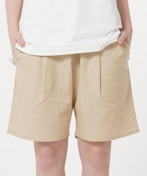 린넨 원턱 숏 팬츠 베이지
