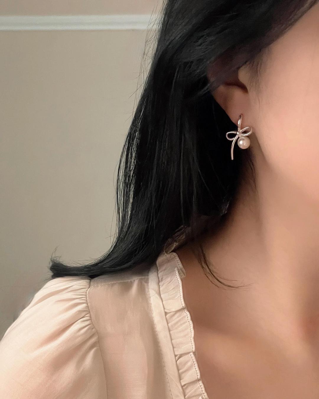 [모브닝/ 925 silver]  헤이그 담수진주 귀걸이