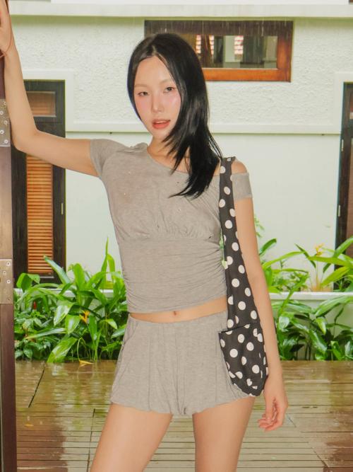 HALF SHIRRING ONE SHOULDER T (MELANGE GREY)