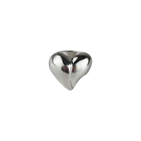 NAIL HEART RING