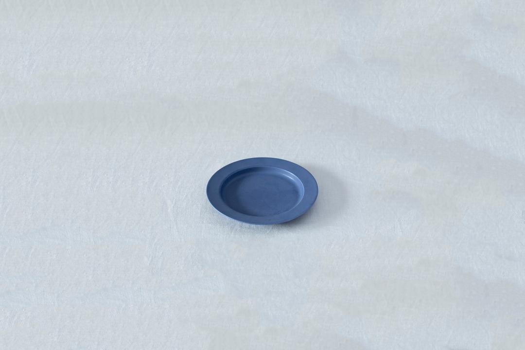 yumiko iihoshi porcelain - Unjour Plate - Ruri (4 Sizes)