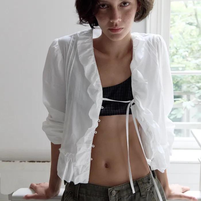 [4th] Smudge frill blouse - ivory